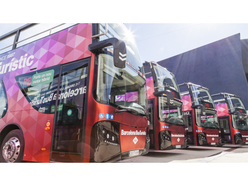 El Bus Turístic reprèn l’activitat amb una nova ruta per al veïnat